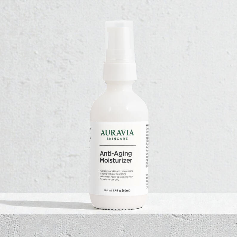A lightweight moisturizer that supports smooth, resilient, and revitalized skin.